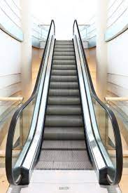 escalator2.jpeg?1699544776256